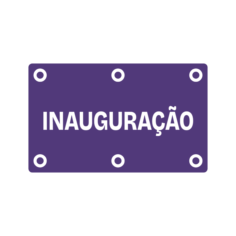 Lona com bainha e ilhós instalada